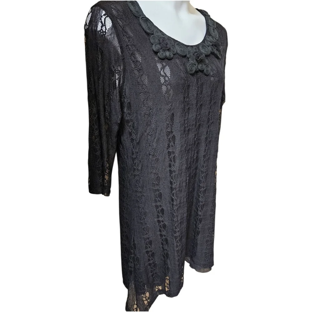 Lily by Firmiana 2X Black Lace Sharkbite Dress Rosette Neckline - Picture 4 of 13